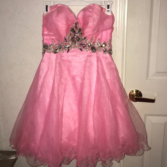 Dress - Picture 4 of 4